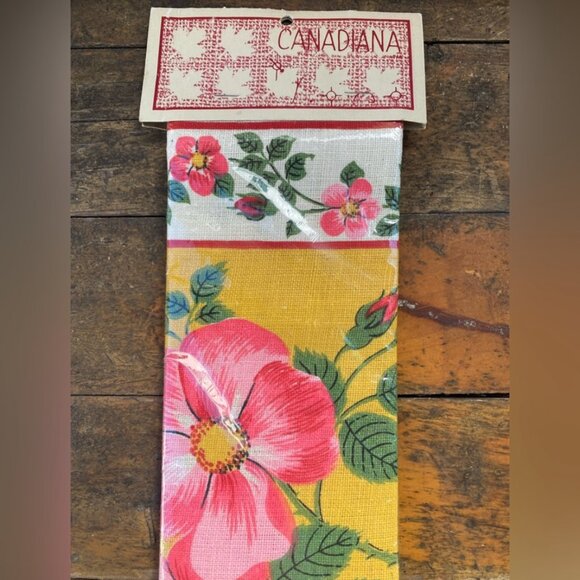 76 (VC) Vintage. Collectible. Alberta. Linen. Wall Hanging. Canadiana. - Picture 4 of 6